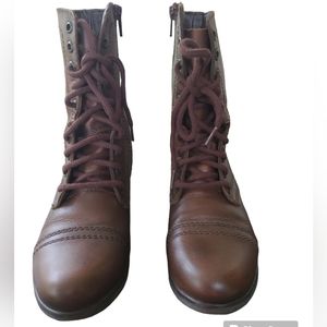 Steve Madden Boots Troops Combat Boots... SIZE 6 1/2 M